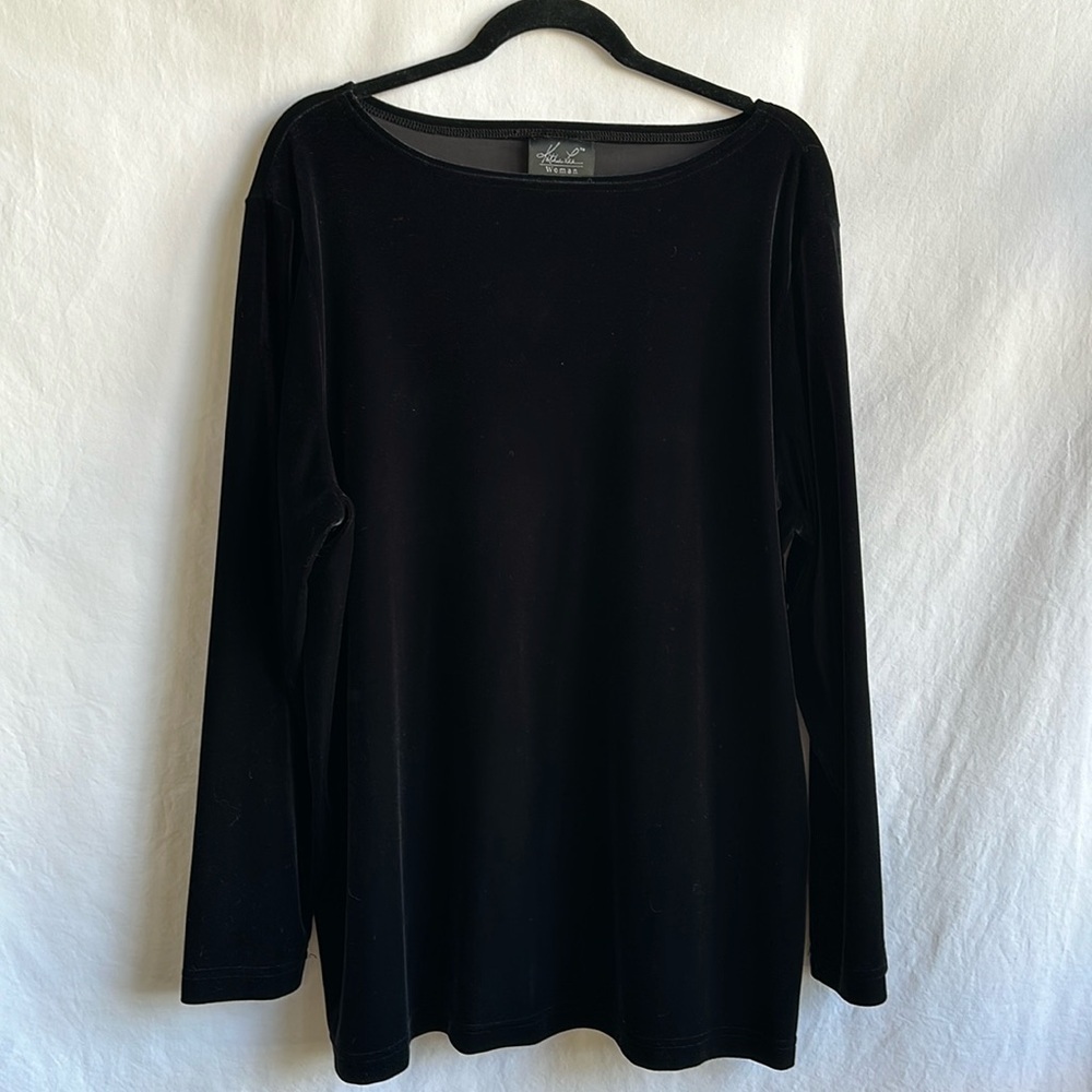Kathie Lee Woman black velour long sleeve tunic top, size 18W/20W